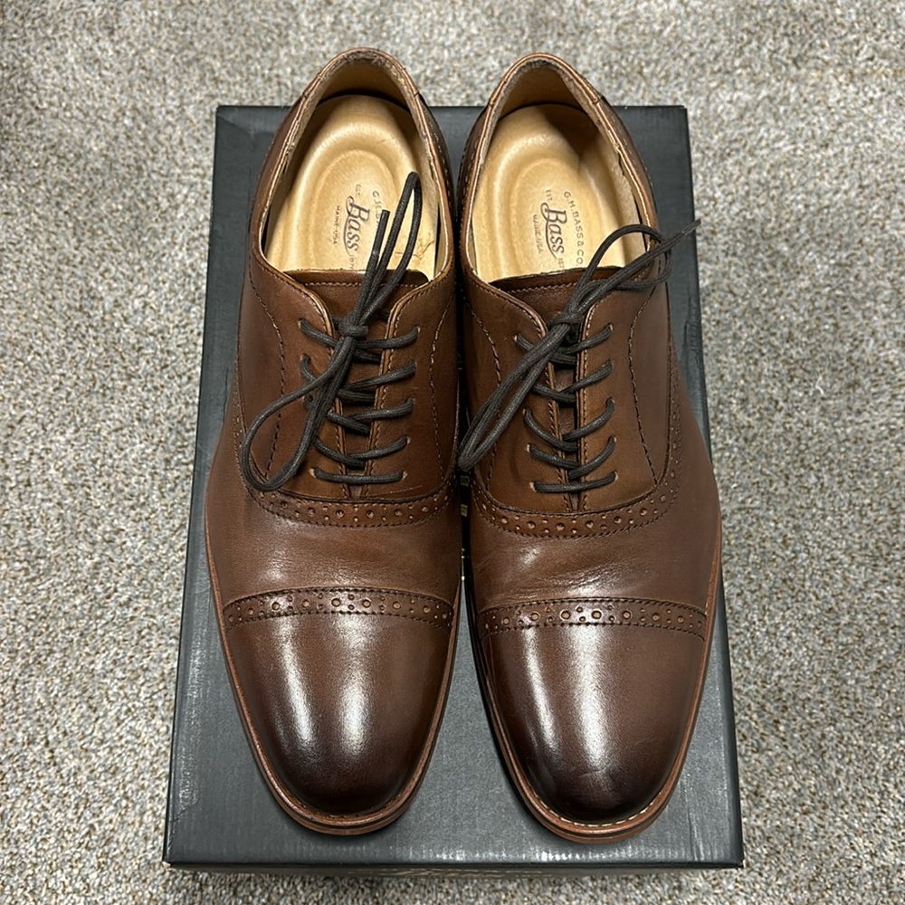 G.H. Bass & Co. Carnell British Tan Leather Dress Shoes